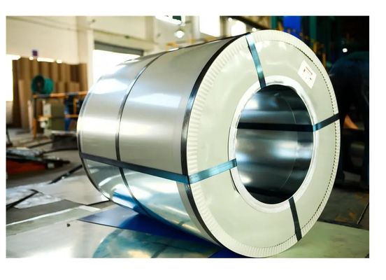 914 мм PPGI RAL 9003 RAL 5052 Цветная покрытая оцинкованная стальная катушка с прокладкой и длиной по вашему запросу