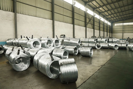 Класс Q195/Q235/SAE1006/SAE1008 ASTM Стандартная оцинкованная железная проволока 3,2 мм 3,5 мм 3,8 мм для промышленного производства