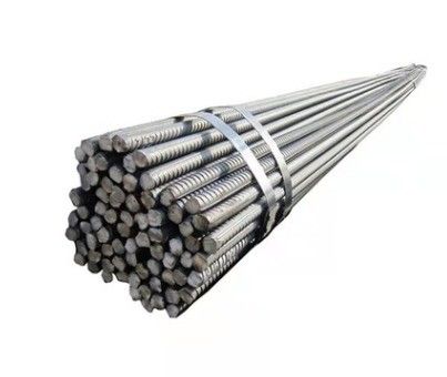 Стальная ребра ASTM A615 класс 60 Ss400 S355 Hrb335 Hrb400 Hrb500 Горяче прокаленный железный деформированный стержень для строительства зданий