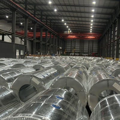 Стандарт ASTM DX51D Z120 3-5 тонн на катушку 0,45 * 1220 мм Размер Большой шпингл горячее погружение Gi оцинкованная стальная катушка