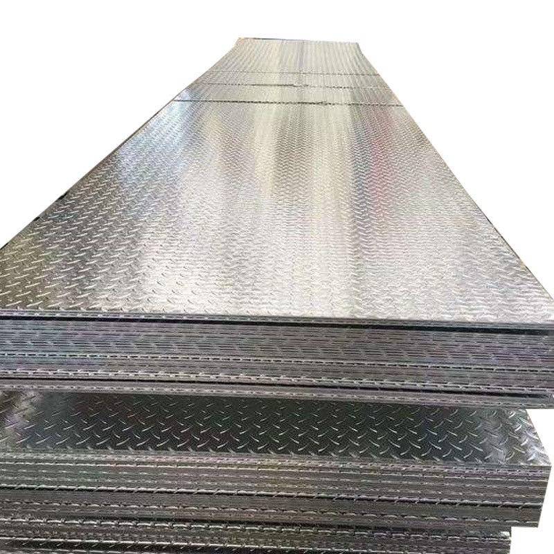 ASTM 600MM 800MM Ширина А36-классная пластина чекированная оцинкованная стальная пластина для пластин судов